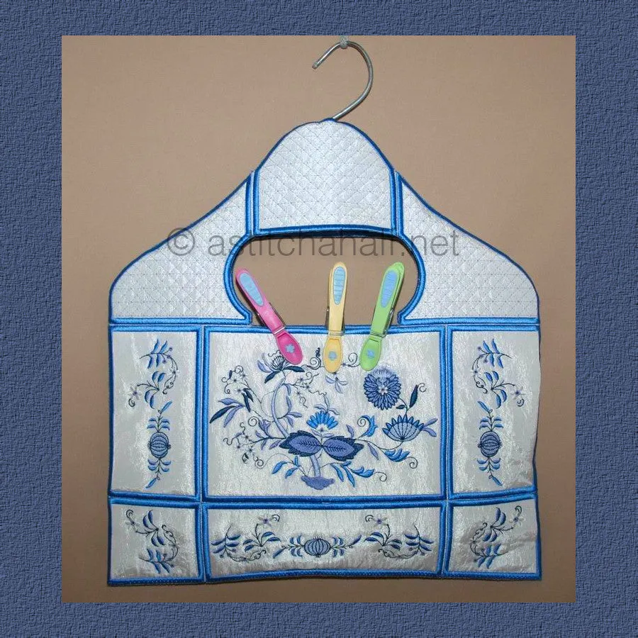 Blue Onion Peg Basket