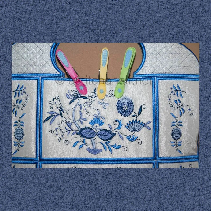 Blue Onion Peg Basket
