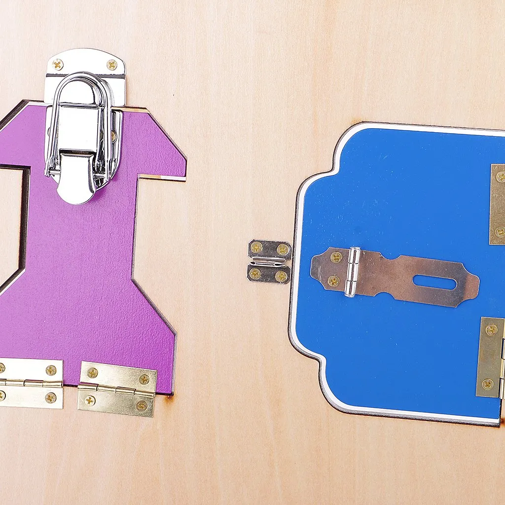 Mo100 - Montessori locks board